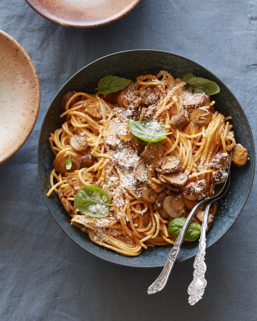 Red Pepper Pasta with Mushrooms from www.whatsgabycooking.com (@whatsgabycookin)