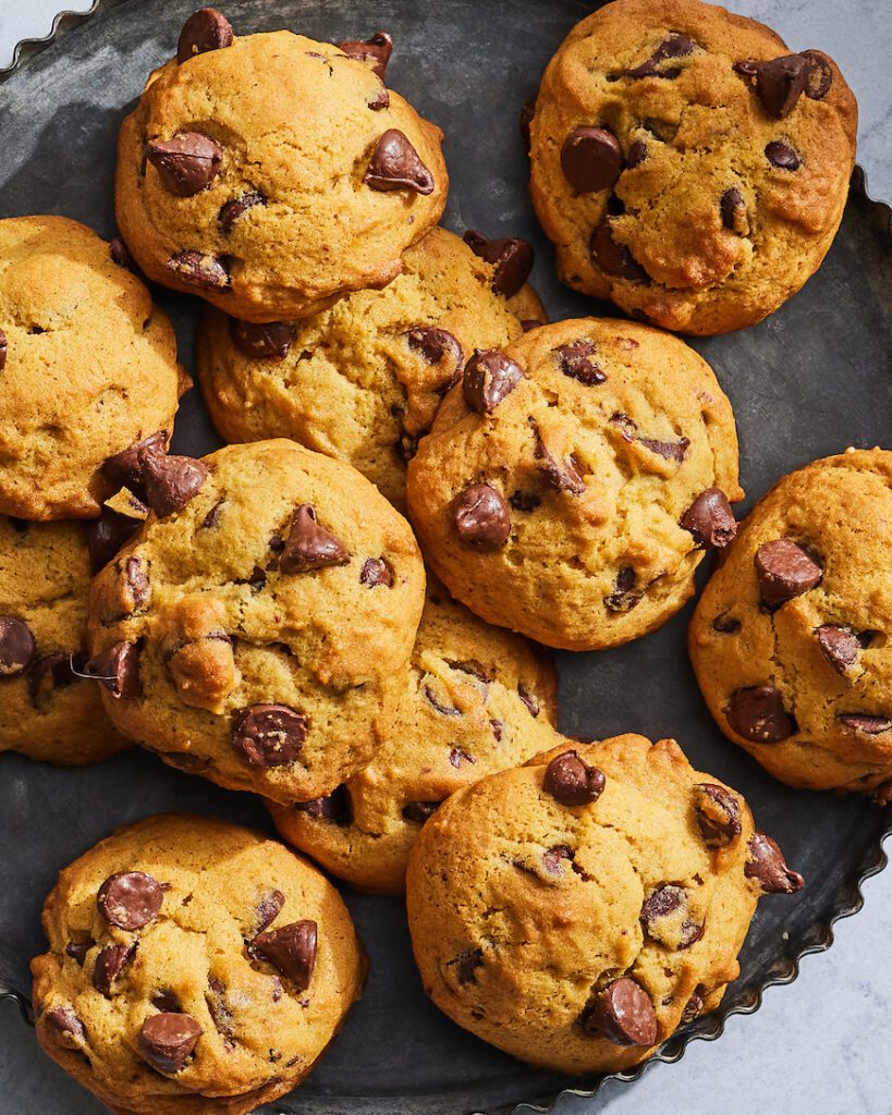 Pumpkin Chocolate Chip Cookies from www.whatsgabycooking.com (@whatsgabycookin)