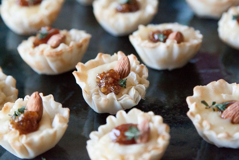 Baked Brie Fillo Shells with Fig Preserves2