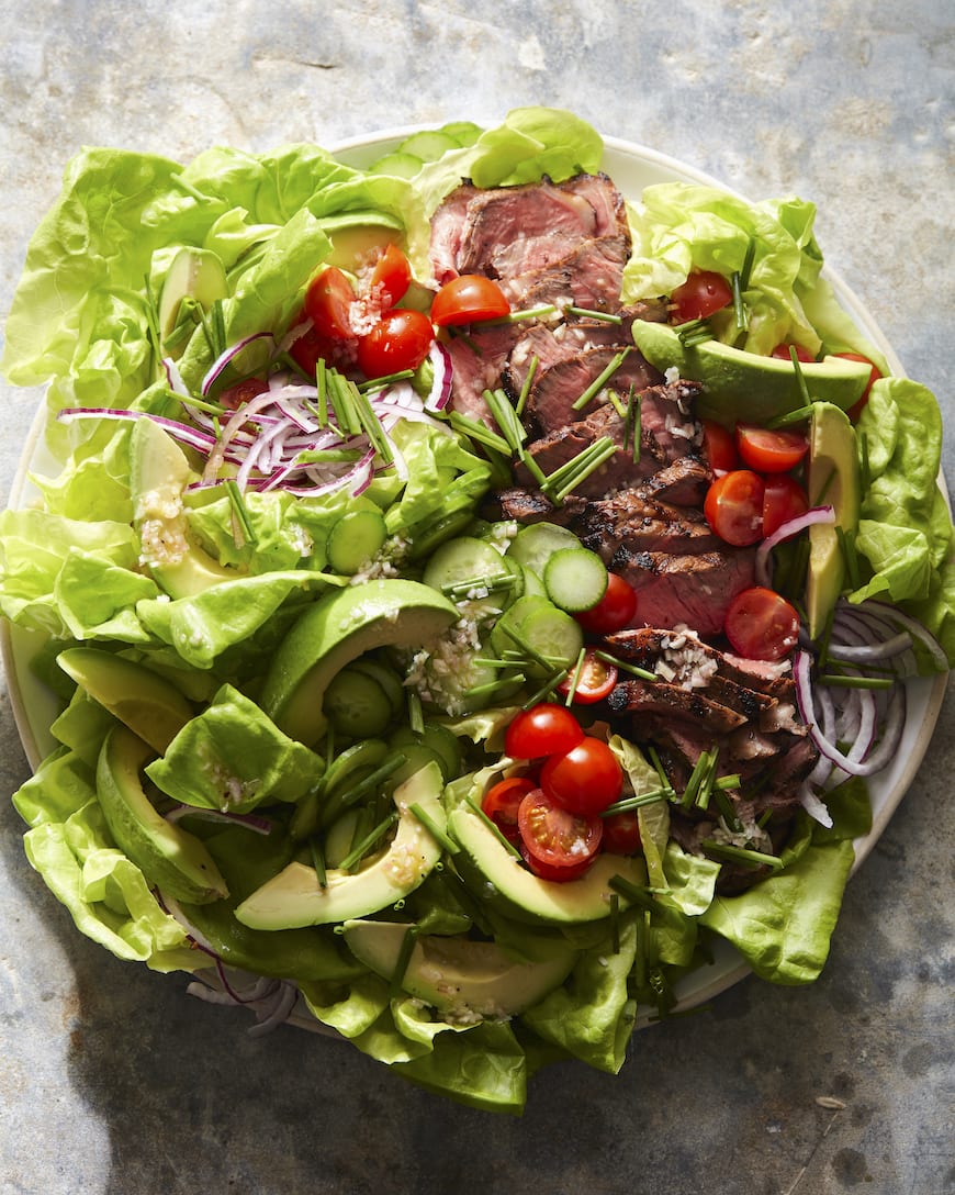 Guacamole Steak Salad from www.whatsgabycooking.com (@whatsgabycookin)