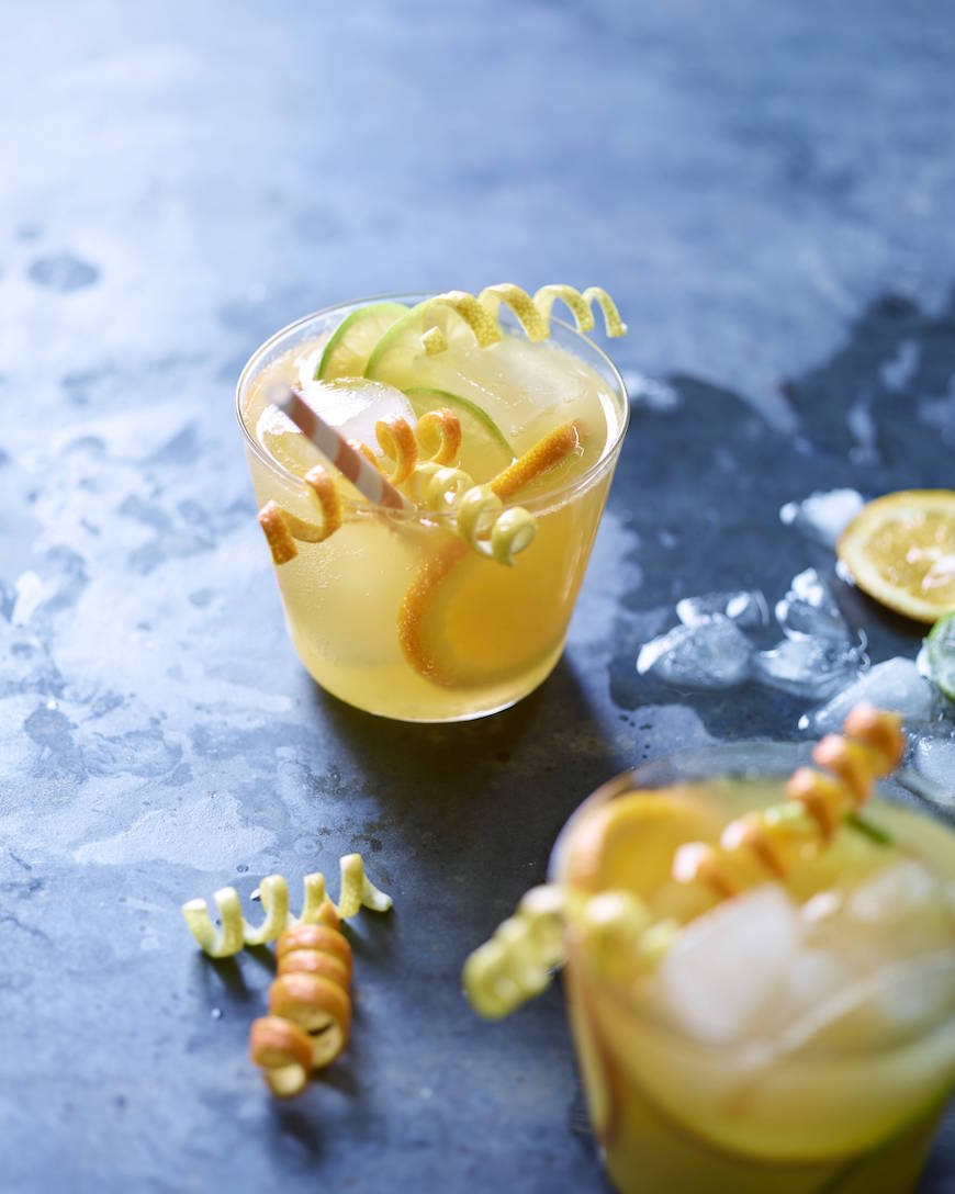 Sparkling Pineapple Spritz from www.whatsgabycooking.com (@whatsgabycookin)