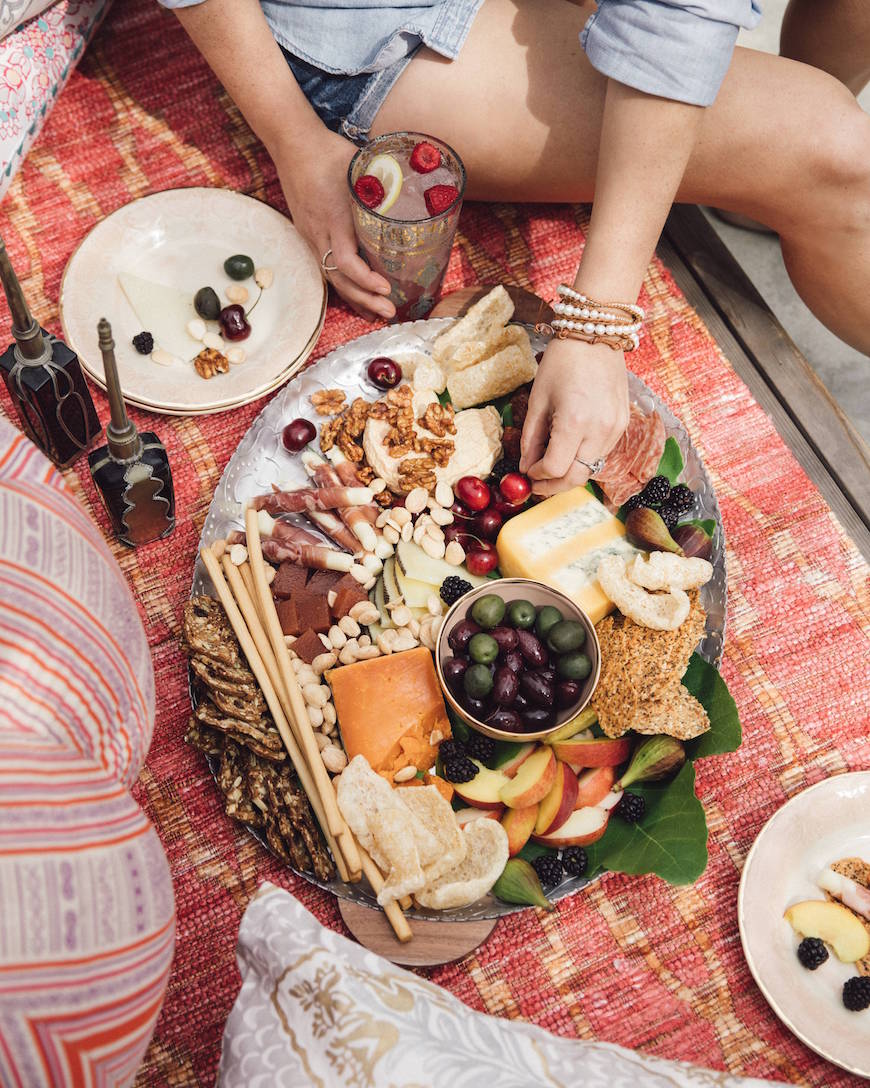 Memorial Day Soirée from www.whatsgabycooking.com (@whatsgabycookin)