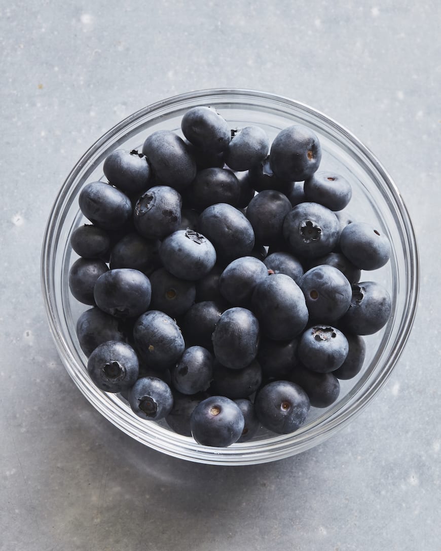 Blueberry Muffin Smoothie  from www.whatsgabycooking.com (@whatsgabycookin)