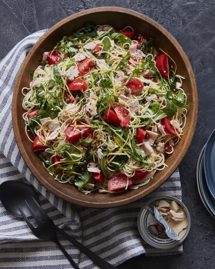 Spicy Chili Tuna Pasta with Arugula