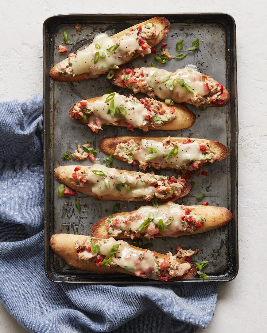 Open Faced Bell Pepper and Scallion Tuna Melt from www.whatsgabycooking.com (@whatsgabycookin)