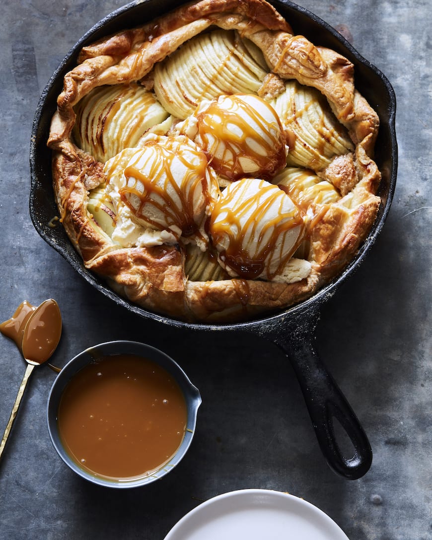 Puff Pastry Apple Galette from www.whatsgabycooking.com (@whatsgabycookin)