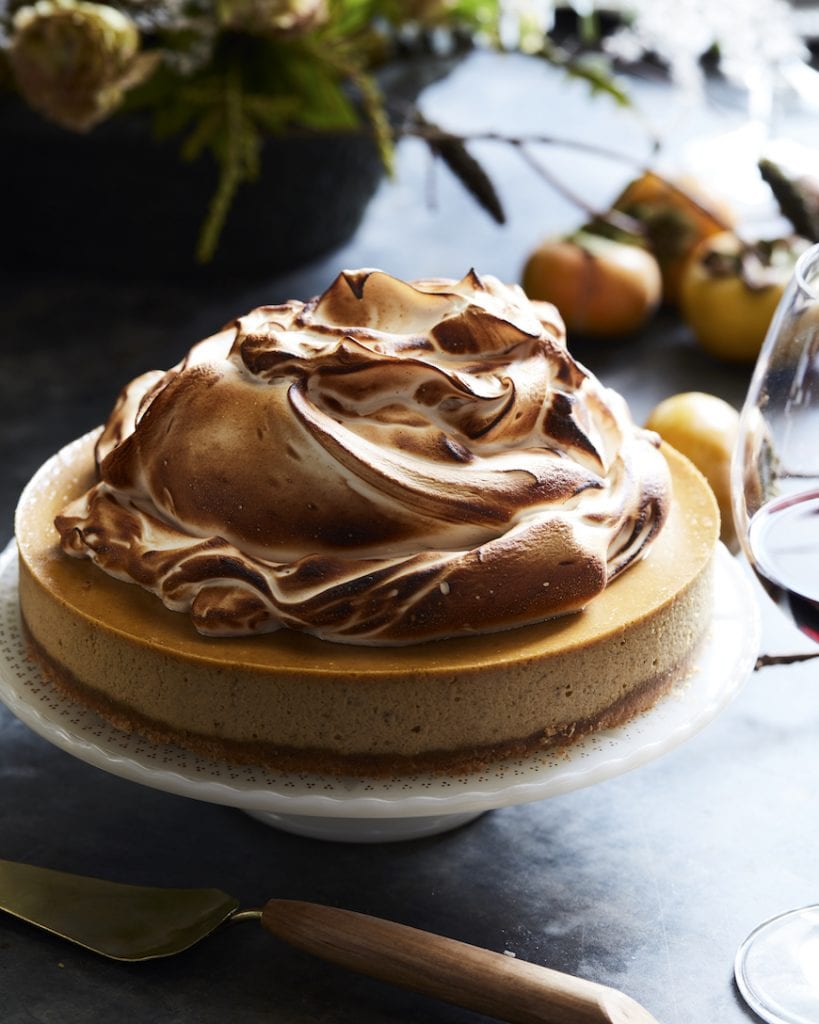 Pumpkin Cheesecake with Marshmallow Meringue from www.whatsgabycooking.com (@whatsgabycookin) / Pumpkin Recipes