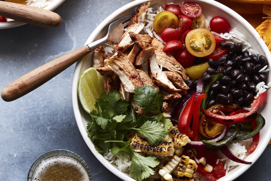 Chicken Fajita Bowls with Guacamole from www.whatsgabycooking.com (@whatsgabycookin)