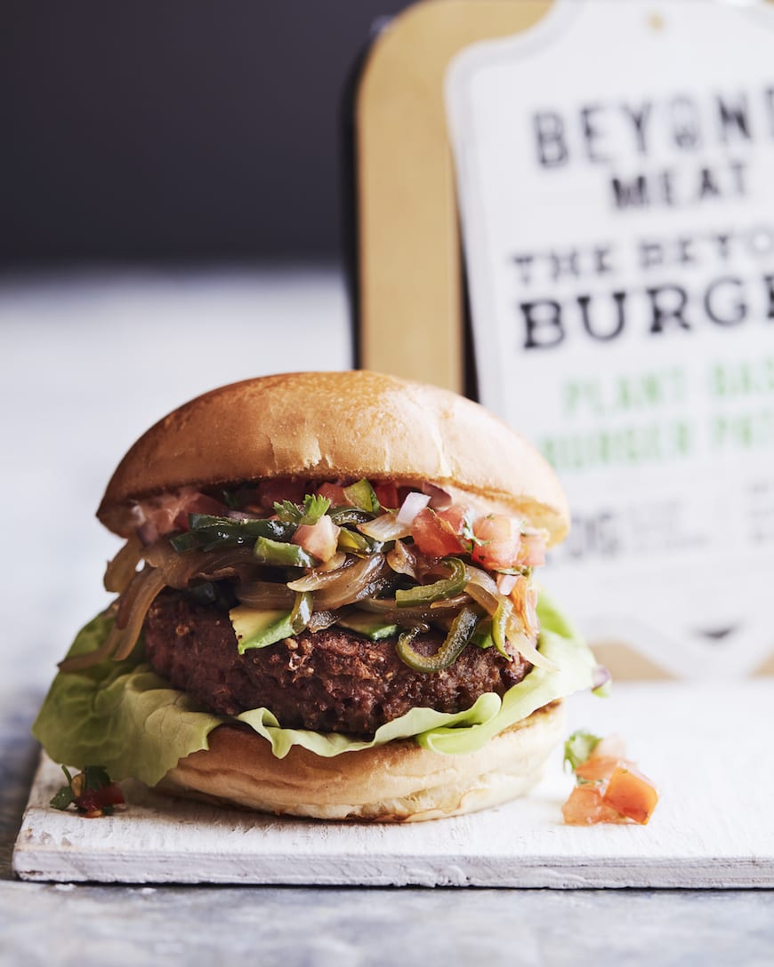 Southwestern Beyond Burger from www.whatsgabycooking.com (@whatsgabycookin)