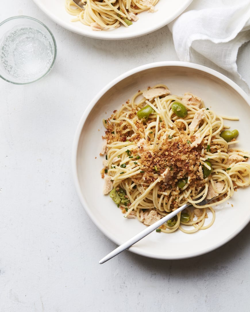 Lemon Spaghetti with Tuna and Breadcrumbs from www.whatsgabycooking.com (@whatsgabycookin)