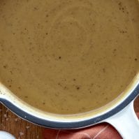 Homemade Turkey Gravy from www.whatsgabycooking.com (@whatsgabycookin)