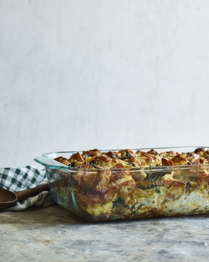 Spinach Artichoke Strata from www.whatsgabycooking.com (@whatsgabycookin)