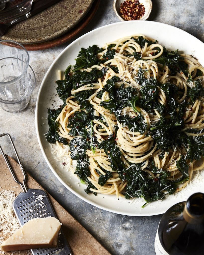 Cheesy Kale Pasta from www.whatsgabycooking.com (@whatsgabycookin)