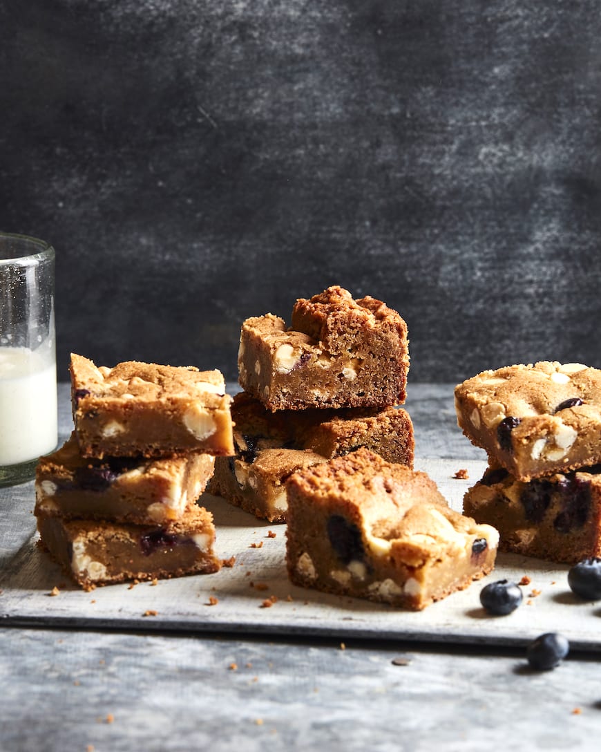 White Chocolate Chip Blueberry Blondie Brownies from www.whatsgabycooking.com (@whatsgabycookin)