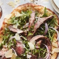 Parmesan Pecorino Steak Flatbread from www.whatsgabycooking.com (@whatsgabycookin)