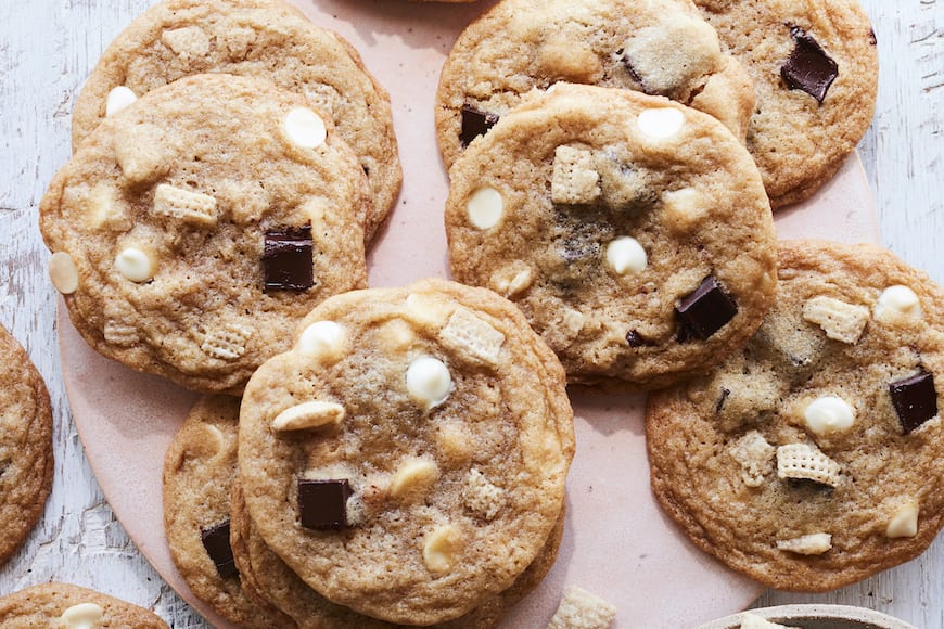 White Chocolate Chex Sugar Cookies from www.whatsgabycooking.com (@whatsgabycookin)