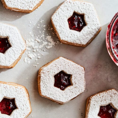 Christmas Linzer Cookies with Raspberry Preserves from www.whatsgabycooking.com (@whatsgabycookin)