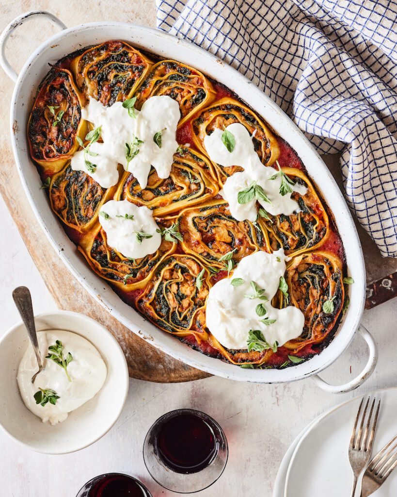 Chicken Lasagna Roll Ups from www.whatsgabycooking.com (@whatsgabycookin)