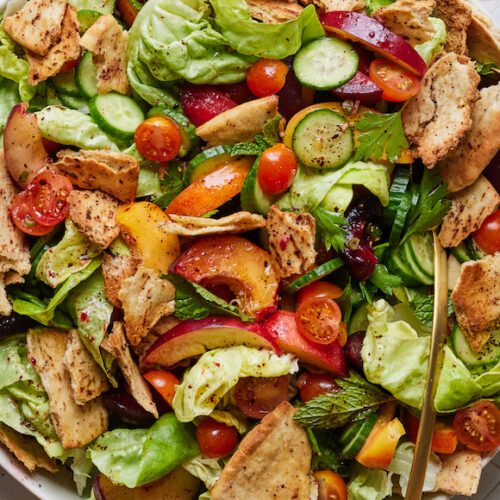 Stone Fruit Summer Fattoush from www.whatsgabycooking.com (@whatsgabycookin)