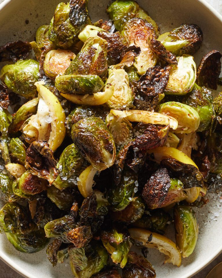 The Best Crispy Roasted Brussels Sprouts (Easy 1 dish recipe)
