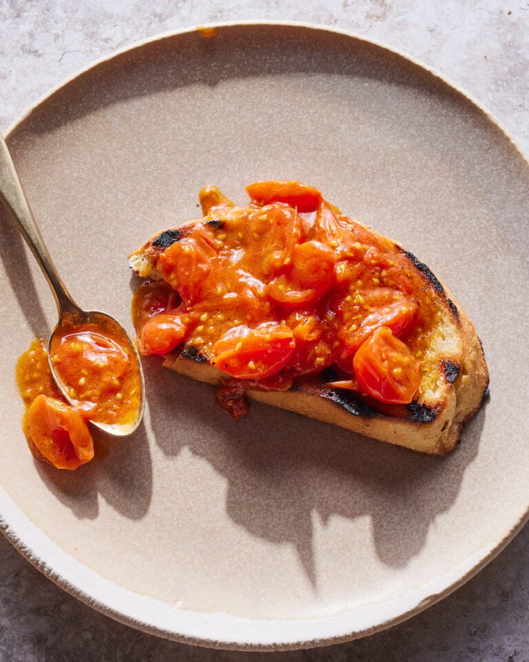 The Best Tomato Confit Recipe you'll ever try (only 5 ingredients)