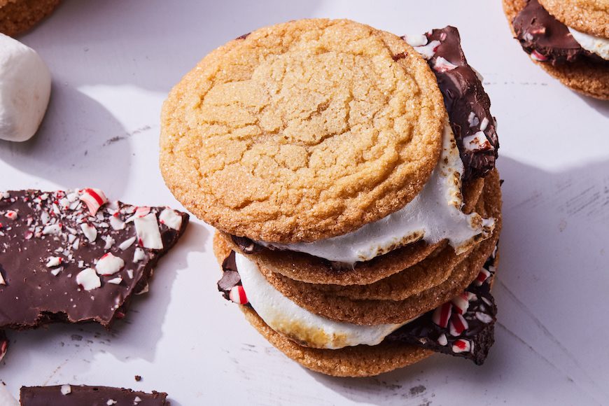 Peppermint Bark S’mookies from www.whatsgabycooking.com (@whatsgabycookin)