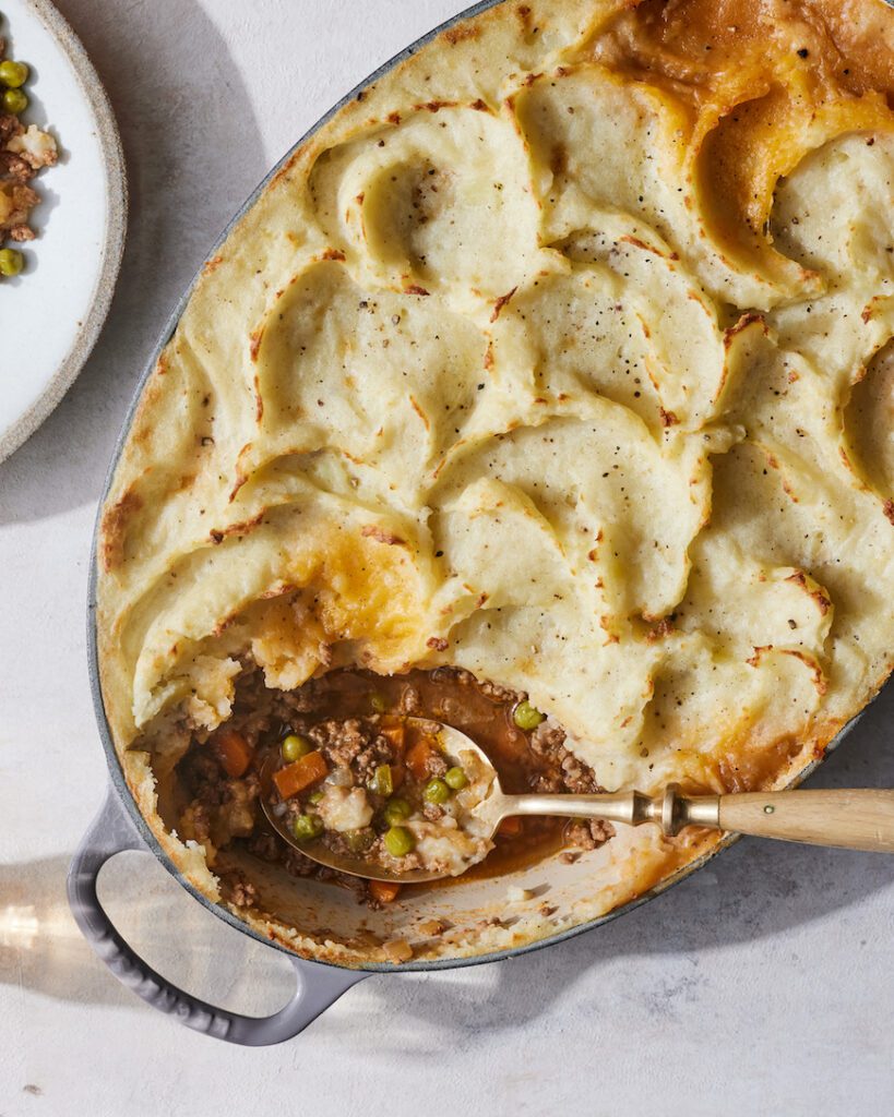 White Cheddar Shepherd's Pie from www.whatsgabycooking.com (@whatsgabycookin)