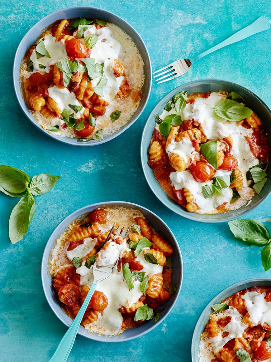 Cheesy Baked Gnocchi 1 of 10 easy weeknight / back to school meals from www.whatsgabycooking.com (@whatsgabycookin)