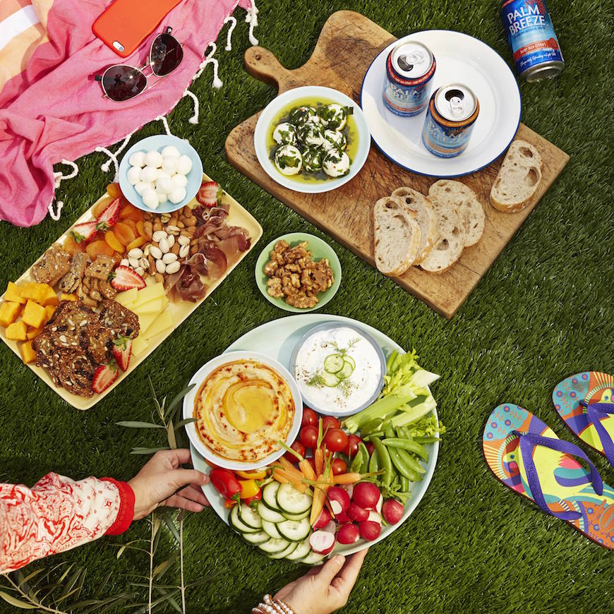 Picnic-ing 101 - how to host an epic summer picnic from www.whatsgabycooking.com (@whatsgabycookin)