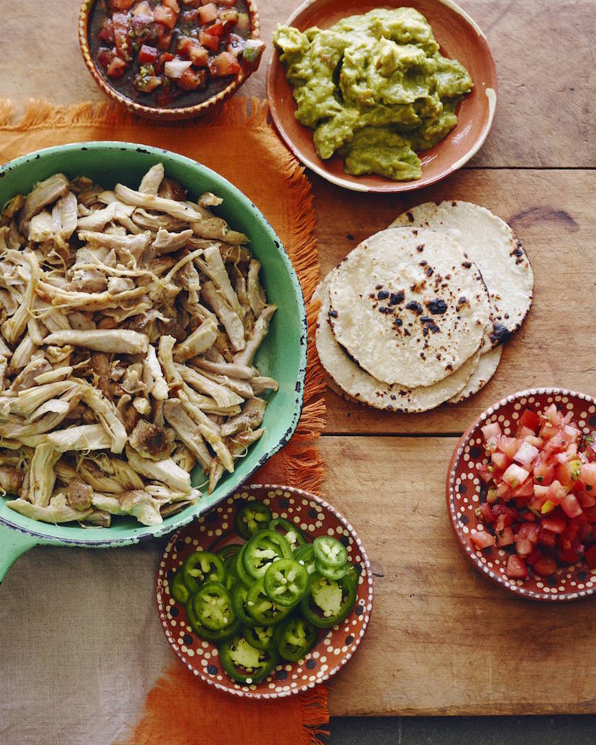 Easy Mexican Shredded Chicken {Verde!}