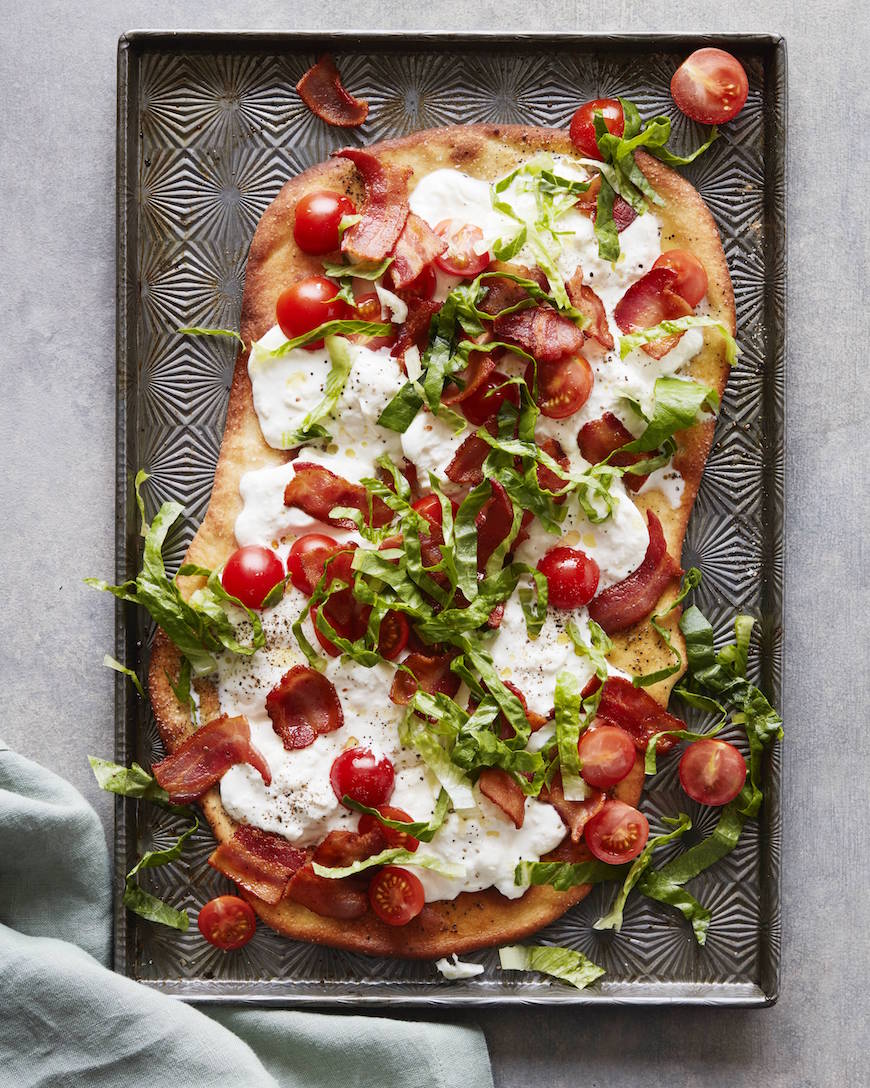 BLT Flatbread from www.whatsgabycooking.com (@whatsgabycookin)