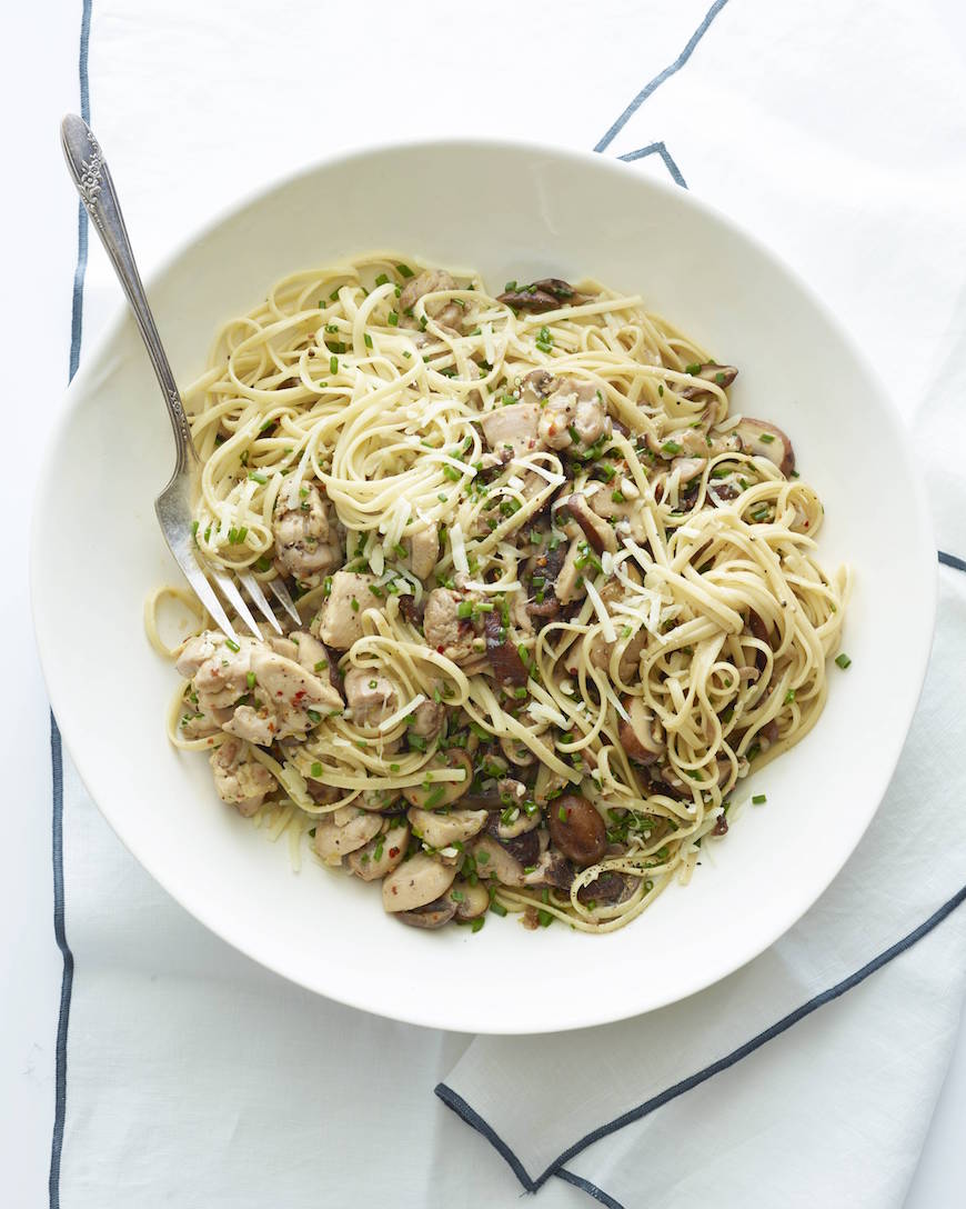 Lemon Chicken Pasta from www.whatsgabycooking.com (@whatsgabycookin)